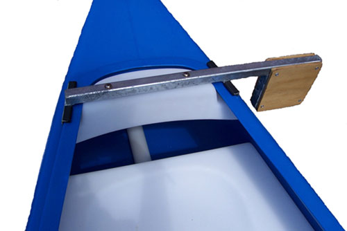 Canoe motor bracket
